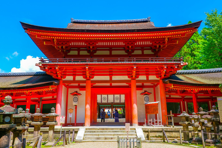 Nara Morning Tour: Kasuga Taisha Shrine, Whispering Path, and Ukimi-do Hall